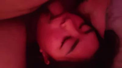 申请在国内玩缅甸人妻打坦克，技术好的不行。随便玩弄