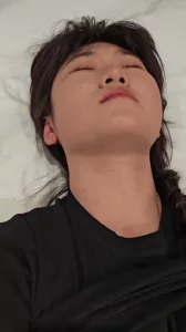 可爱的女友纯真做爱